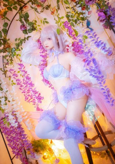 感宫世界