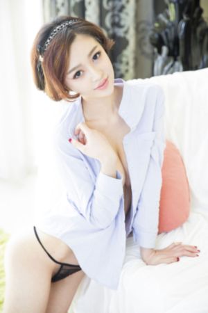 调教小秘书双腿打开揉弄视频