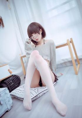 一女被多男玩喷潮3p免费视频