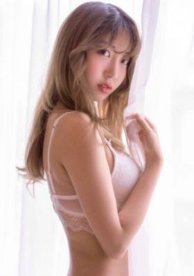 《婚前试爱》
